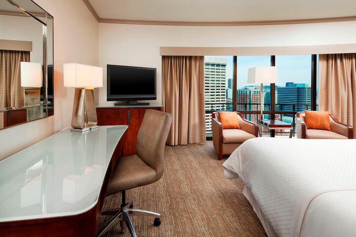 Room 21 of 98