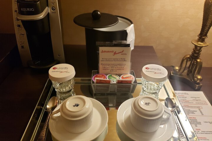Breakfast/Coffee Service 33 of 42