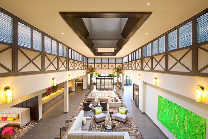 Hotel Interior 18 of 114