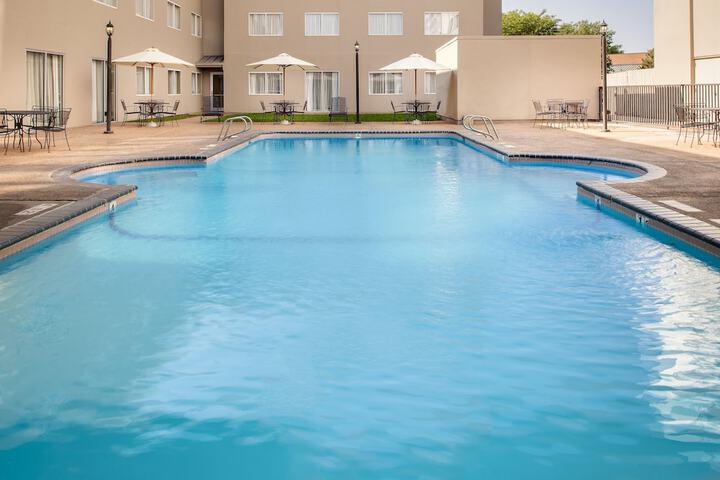 Pool 13 of 59