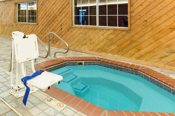 Spa 17 of 17