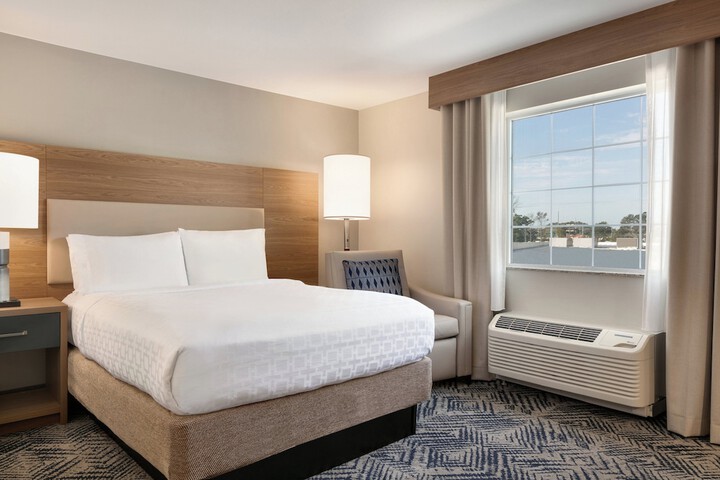 Candlewood Suites - Syracuse Airport by IHG