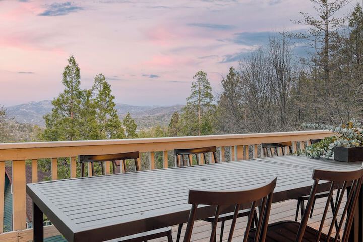 Pollock by Avantstay Stunning Views w / Movie Room Game Room & Large Balcony