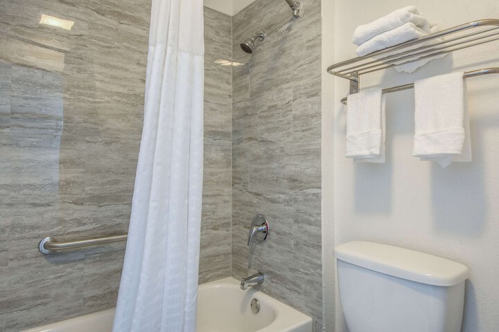Rodeway Inn Port Richey North