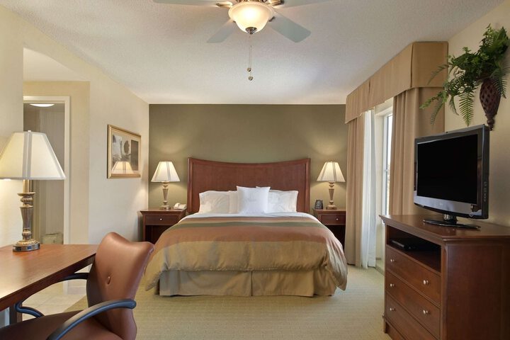 Room 20 of 30