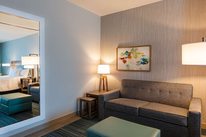 Room 21 of 50