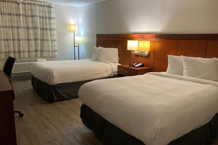 Room 18 of 31