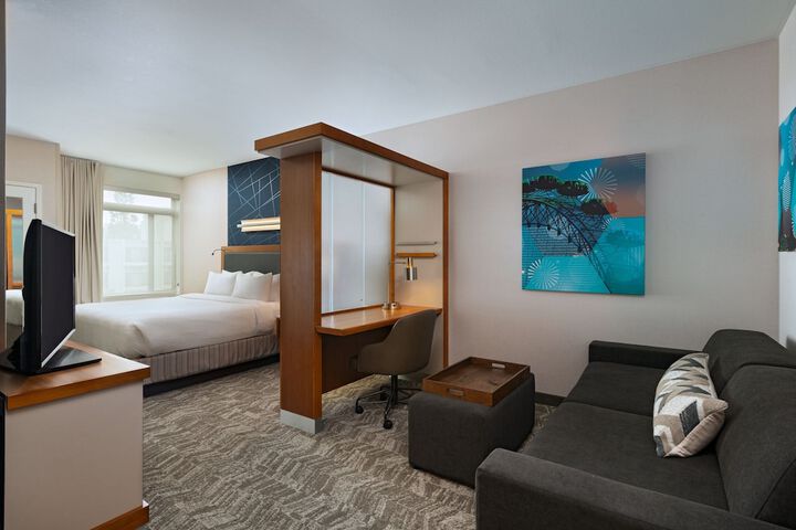 Room 25 of 54