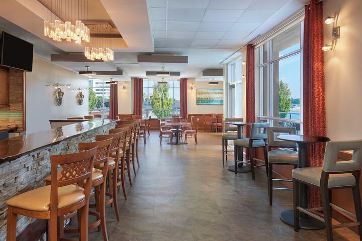 Residence Inn by Marriott Kingston Waters Edge