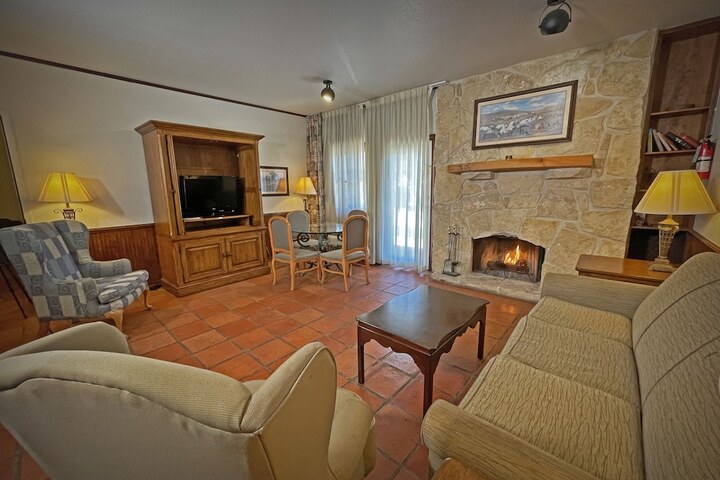Room 20 of 48