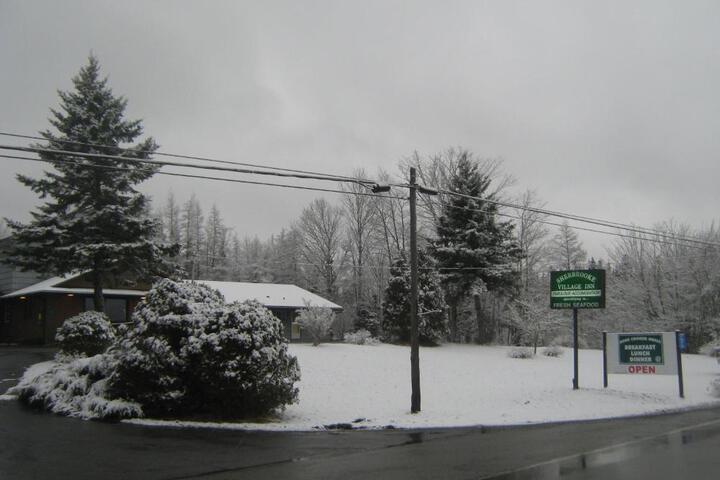 Sherbrooke Village Inn