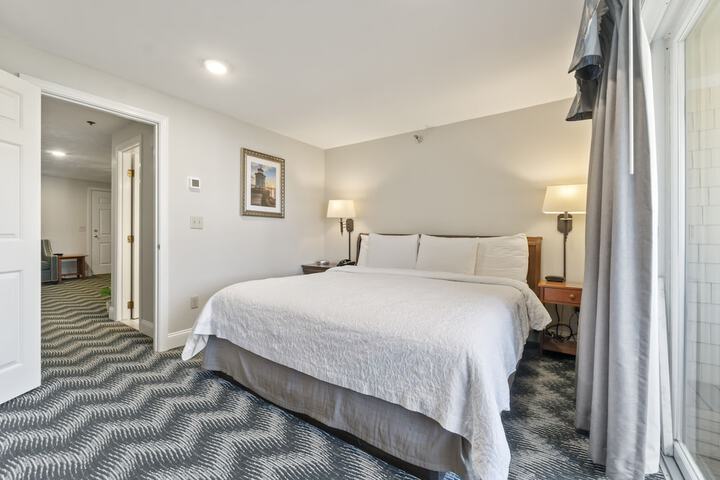 Room 18 of 30