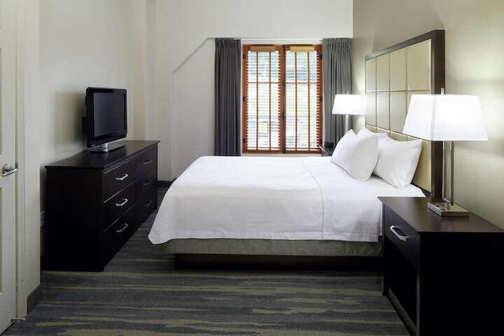 Homewood Suites by Hilton Mont-Tremblant Resort