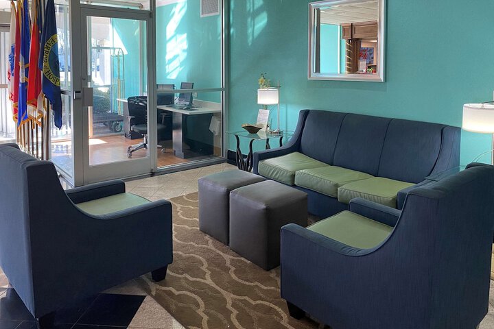 Hotel Interior 11 of 36
