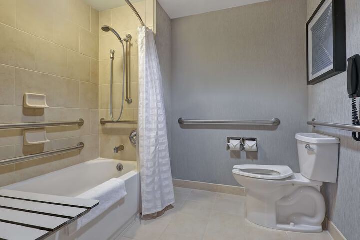 Hyatt Place San Antonio–North / Stone Oak