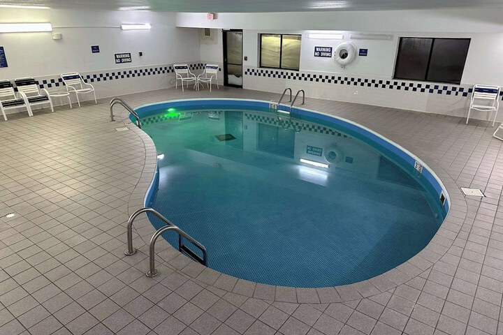 Pool 3 of 35