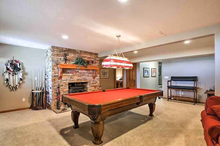 Custom Home w / Decks in Boulder! Gateway to Parks!