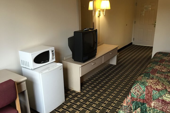 Room 14 of 17