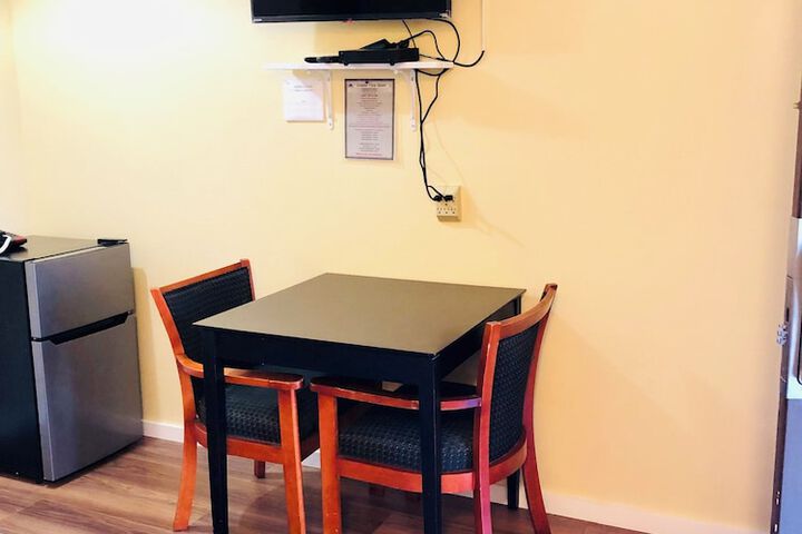 Room 40 of 60