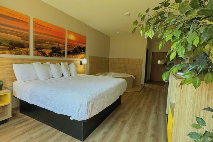 Days Inn by Wyndham Mankato