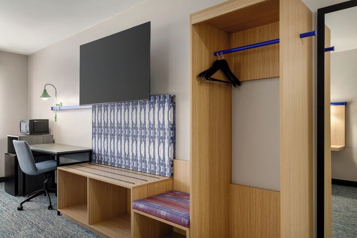 Garner Hotel Salt Lake City Airport by IHG
