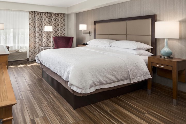 Hampton Inn & Suites Seattle-North / Lynnwood