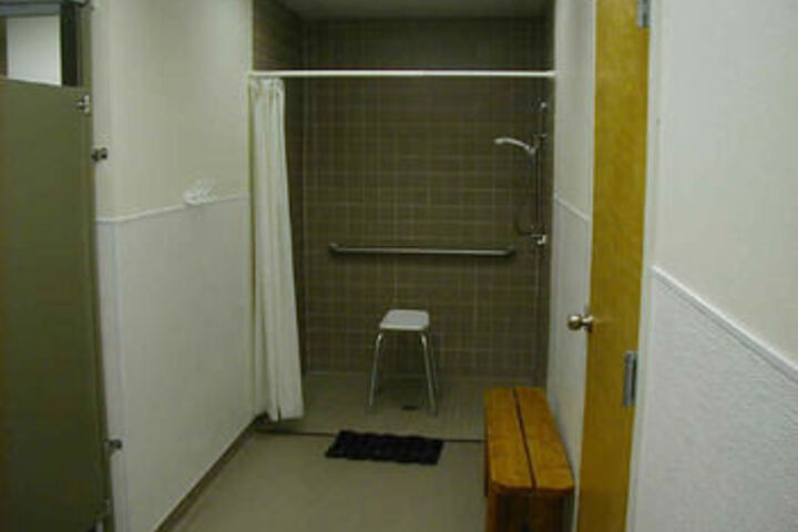 Edgewater Motel