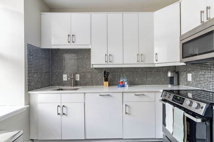 Landing Furnished Apartment Near Yale University