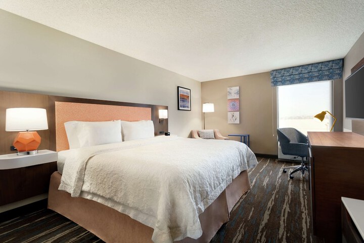 Room 17 of 22