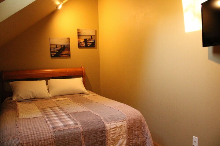 Room 144 of 374