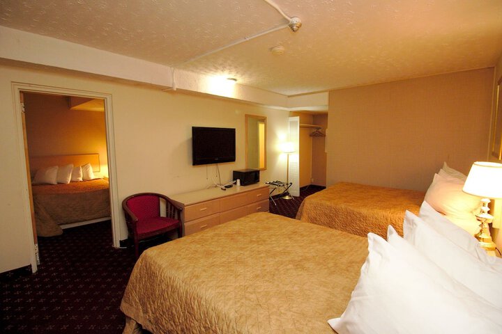 Room 41 of 70