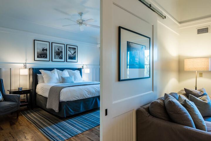 Room 43 of 90