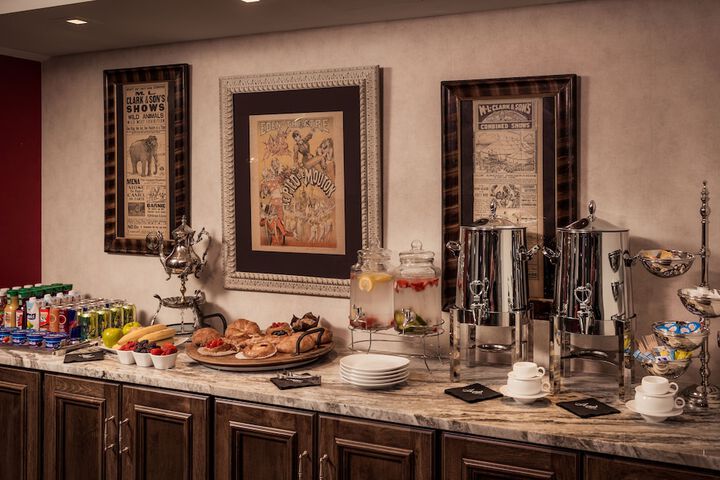 Breakfast/Coffee Service 60 of 69