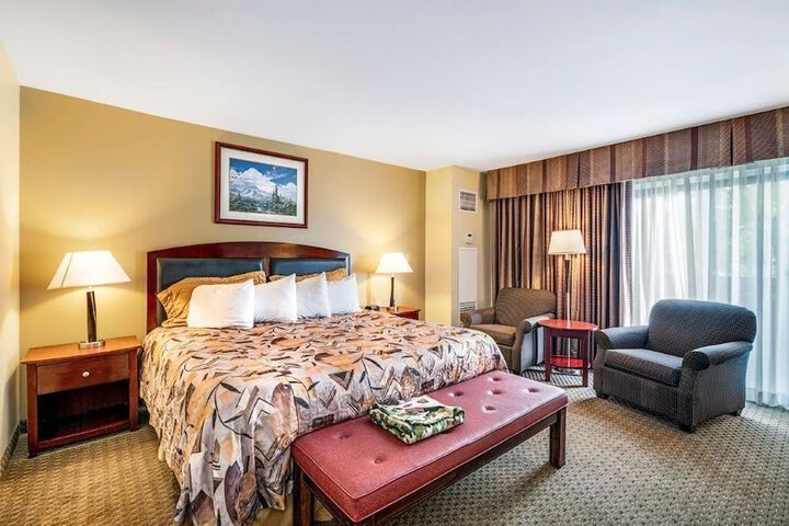 Room 21 of 38