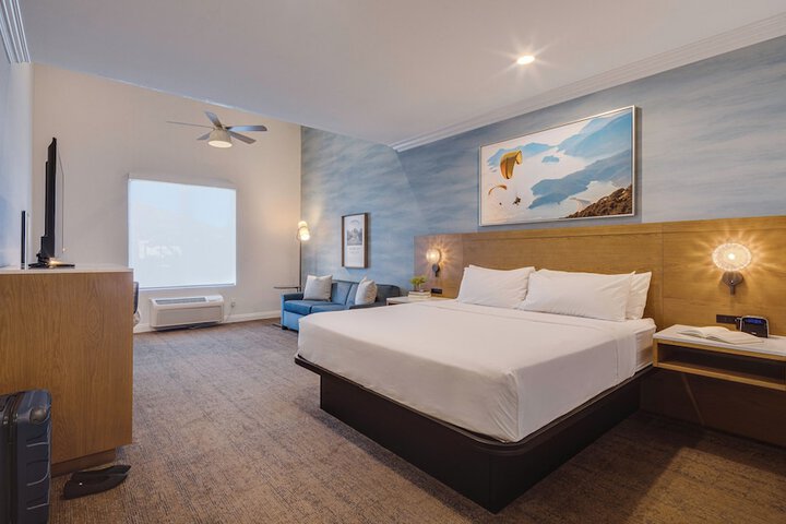 Ayres Hotel & Spa Moreno Valley