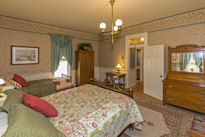 Room 90 of 115