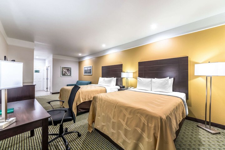 Room 17 of 57