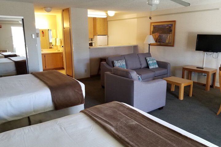 Room 147 of 229
