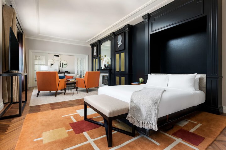 Room 60 of 115