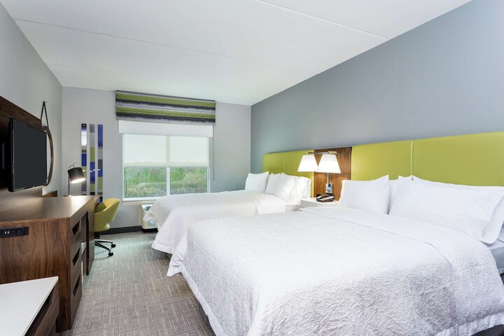 Room 15 of 37