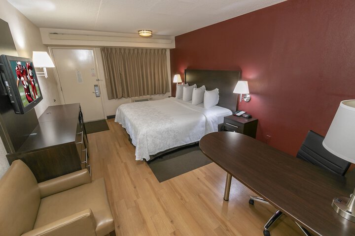 Room 17 of 26