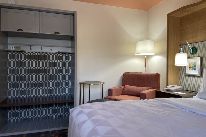 Holiday Inn Bangor by IHG