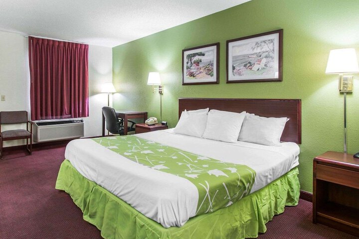 Room 21 of 46