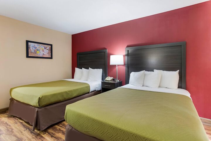 Econo Lodge Painted Post - Corning