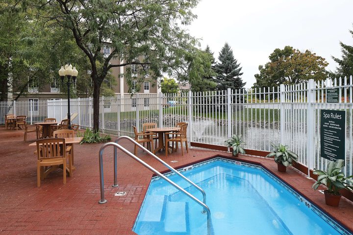 Hampton Inn Holland