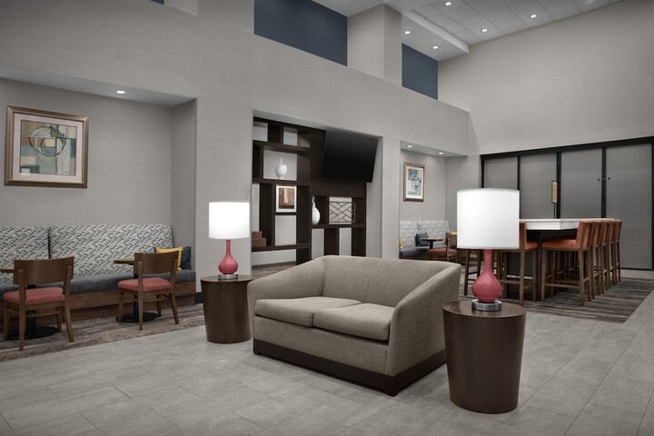 Hampton Inn & Suites Lakeland-South Polk Parkway