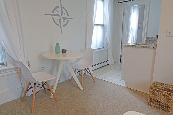 Room 43 of 72