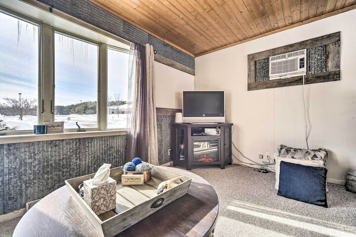 Family Home - Walk to Town & Balsam Lake!