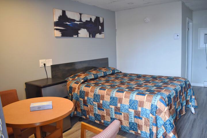 Room 63 of 82