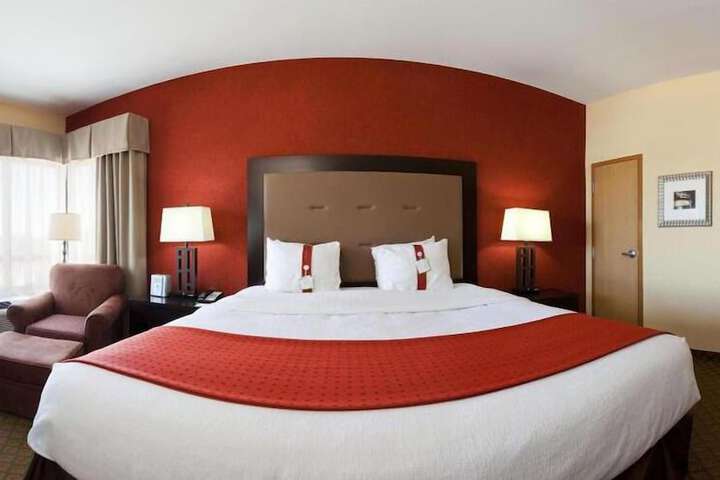 Room 21 of 52